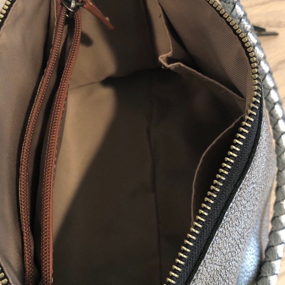 Silver Textured Shoulder Bag - Picture 6 of 6